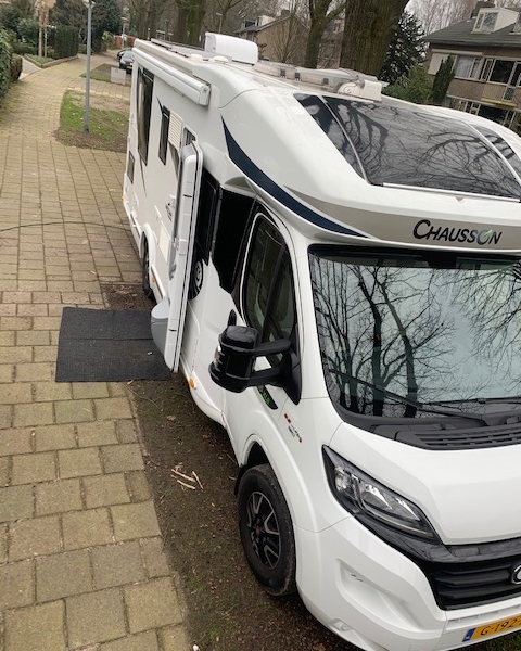 Chausson met Truma dakairco