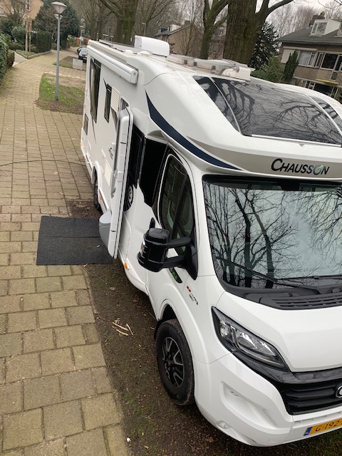 Chausson met Truma dakairco