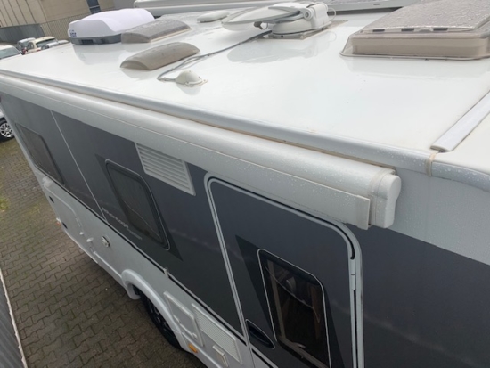 dak Dethleffs met Telair airco
